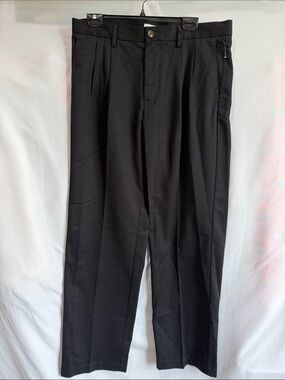 Amazon Essentials Black Pleated Dress Pants